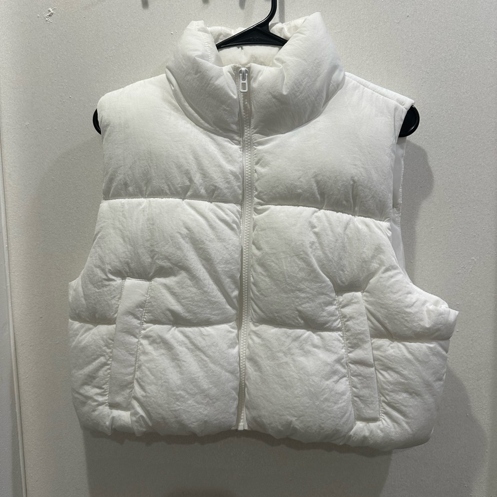 H&M White Quilted Vest
